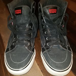 Men's size 12 Levi's hi-top tennis shoes.
